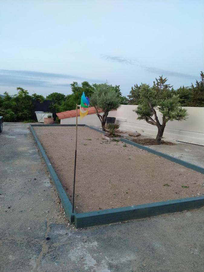 Logement Entre Mer Et Montagne Roujan Luaran gambar
